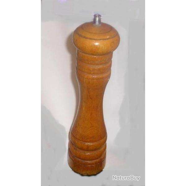 ANCIEN GRAND POIVRIER EN BOIS VINTAGE