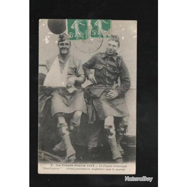 la grande guerre 1914, soldats �cossais bless�s rentrant en angleterre, cpa