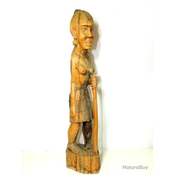 AFRIQUE 1920-30 / STATUETTE BOIS FEMME AVEC SON BATON hauteur 48cm