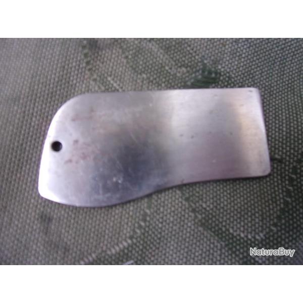 plaque de carabine � levier de sous garde Uberti argent�e 92 mm c�t� droite