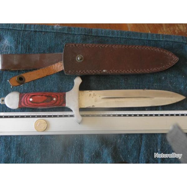 grand couteau  gaine manche en bois lame 20 cm