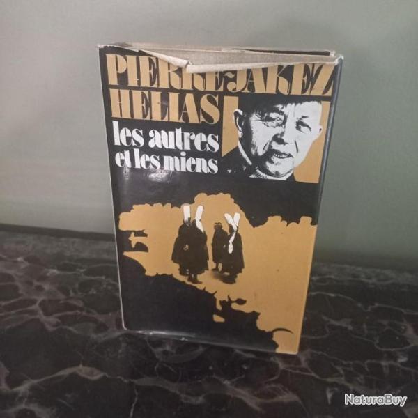 Livre les autres et les miens Pierre Jakez Helias France Loisirs 1978