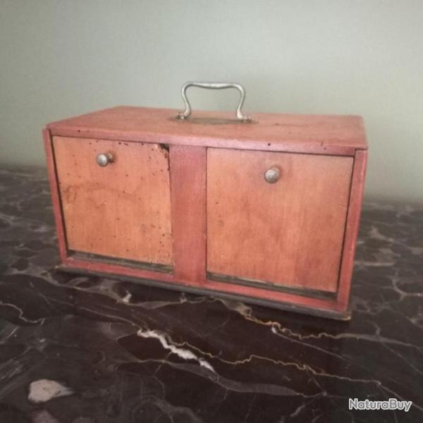 RARE  BOITE AU DE VOYAGEUR.  XIX �me