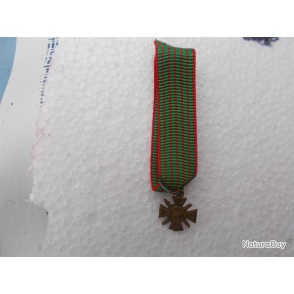 mini m�daille militaire guerre 14/18,neuve