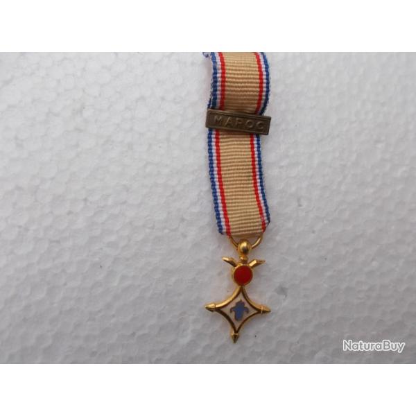 mini m�daille militaire comm�mo avec agrafe MAROC ,neuve