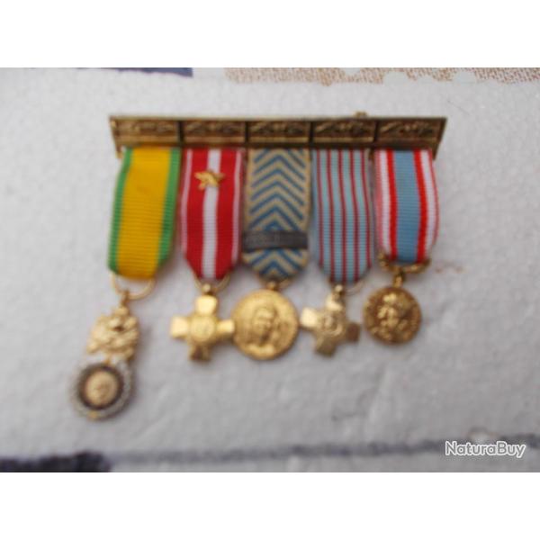 lot mini m�dailles militaires  alg�rie   ,neuve