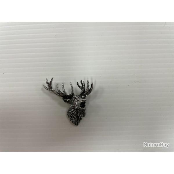Pin's tte de cerf