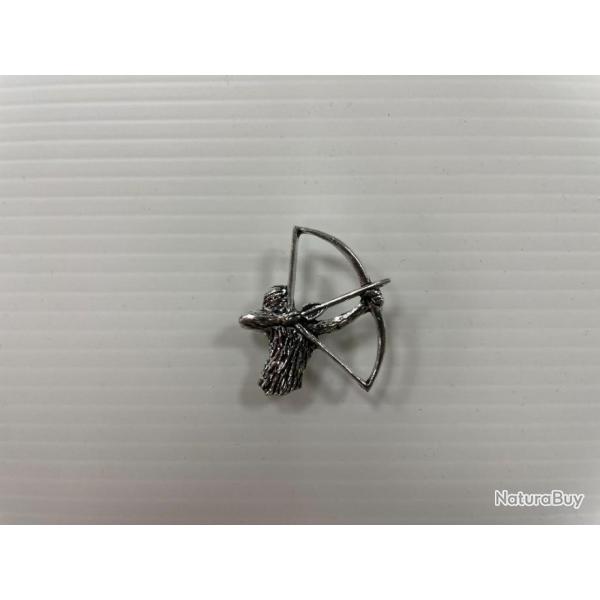 Pin's chasseur a l'arc