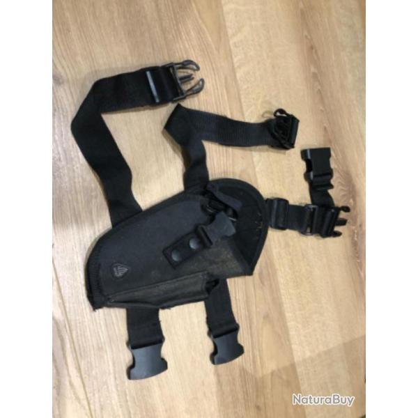 Holster universel UTC noir