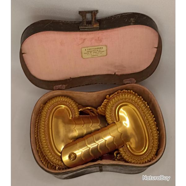 Epaulettes c�r�monie officier sup�rieur portugais ww1