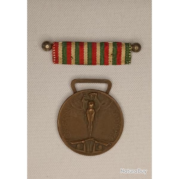 M�daille comm�morative guerre 14/18 Italie WW1