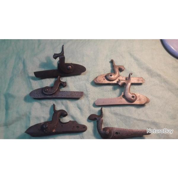 lot de six platines a perscussion anciennes