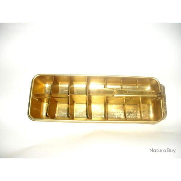 ANCIEN BAC � GLA�ONS QUICKUBE FRIGIDAIRE EN M�TAL DOR� N� 2