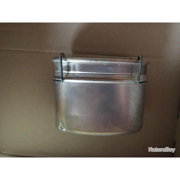 ANCIENNE GAMELLE EN INOX