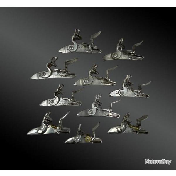 Collection De Platines � Silex Pour Fusils R�glementaires P�riode 1717 � 1822 France