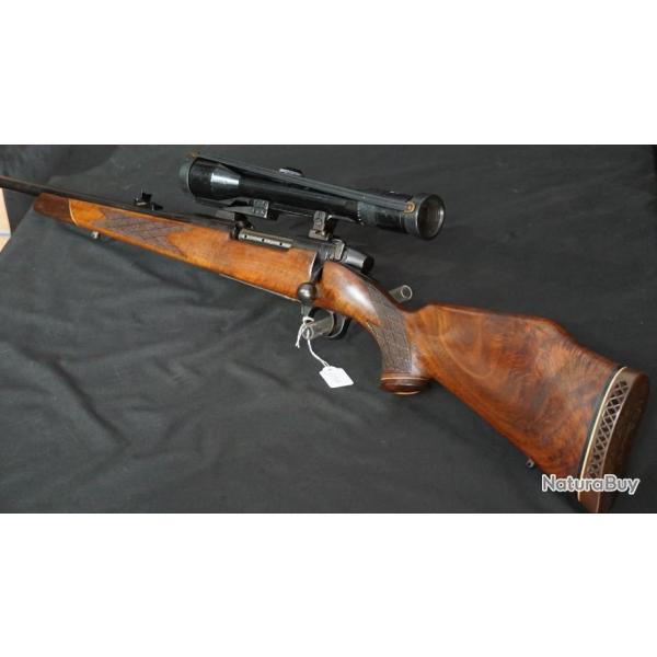 CARABINE WEATHERBY MARK 5 GAUCHERE CAL 300 WEATH MAG +LUNETTE ZEISS DIAVARI 1.5-6*42
