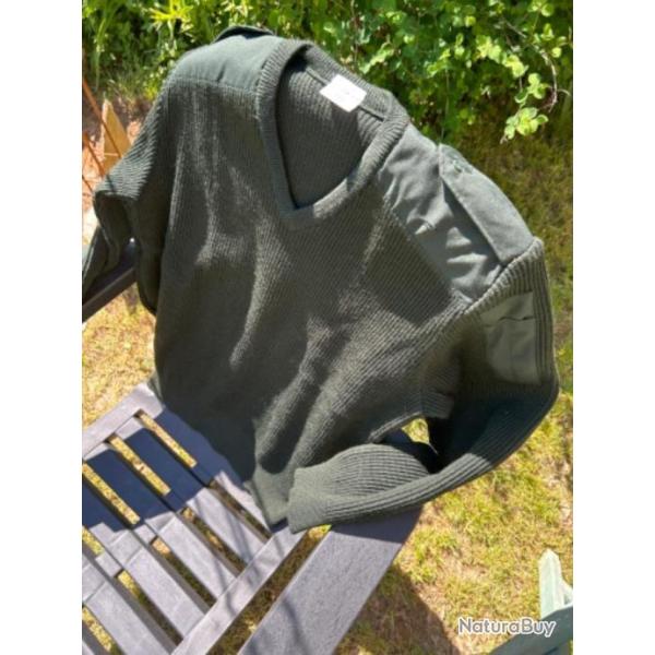 Pull arm�e Fran�aise, neuf