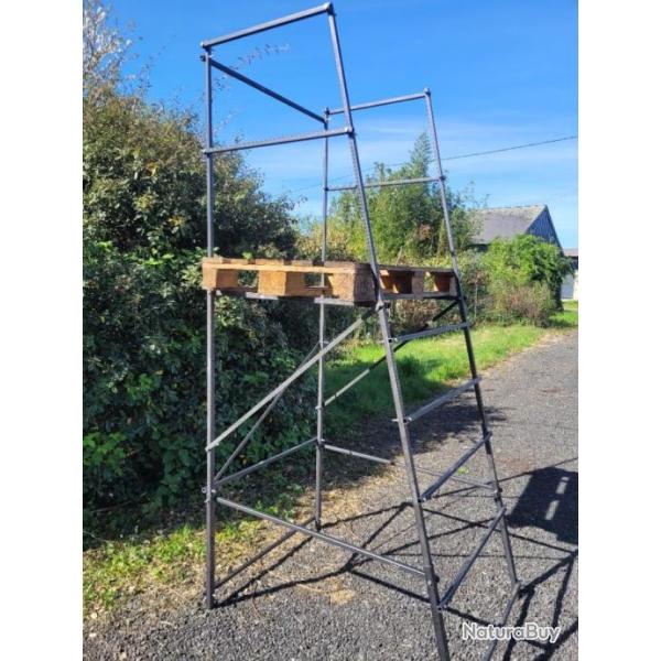 Mirador acier 1m75 au plancher.