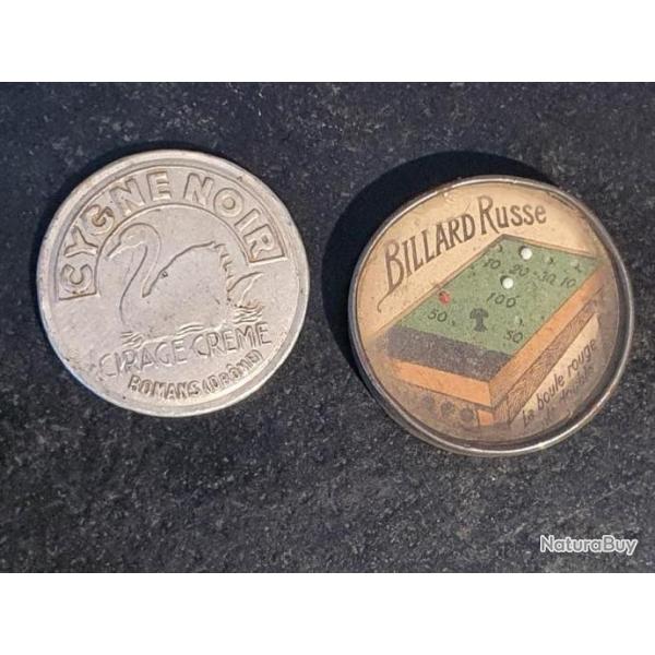 Petit mat�riel pour poilu miroir publicitaire et jeu le billards russe. Paquetage �quipement