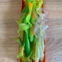 Leurre souple Delalande vert fluo 12cm zand curly