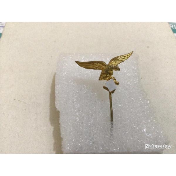 �PINGLE AIGLE INSIGNE