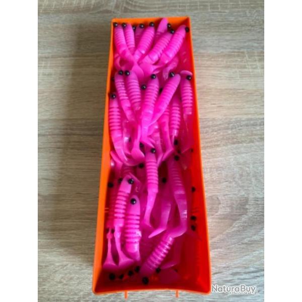 Leurre souple Delalande rose 8 cm skeleton