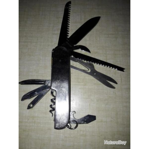 COUTEAU MULTIFONCTION STAINLESS 11 ELEMENTS