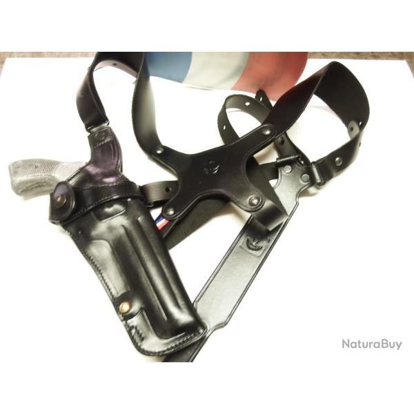 ETUI d'AISSELLE TRADITIONAL  pour MR 73 5p1/4(fabrication artisanale fran�aise )