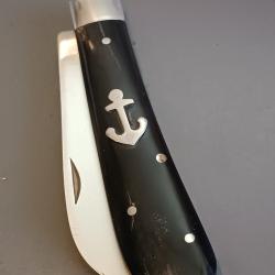 ANCIEN COUTEAU LONDON, manche CORNE, guilloché.