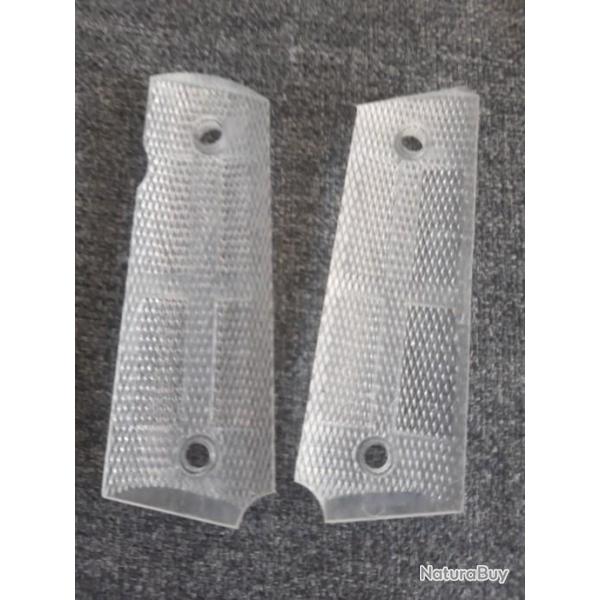 PAIRE DE PLAQUETTES  POUR COLT 45 MODELE BLANC/TRANSPARENT.