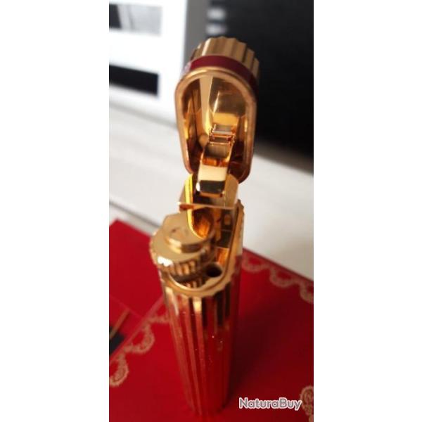 Super luxe briquet  Cartier plaqu� or full set neuf.