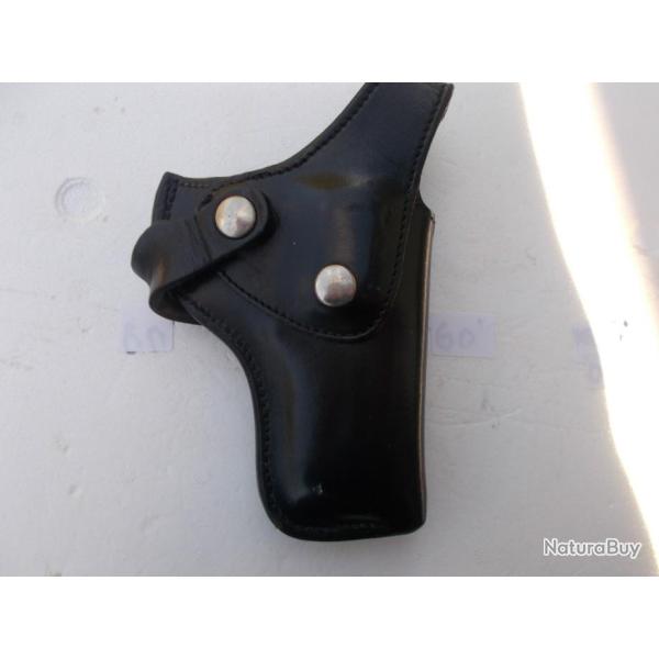 etui  pour r�volver ou pistolet en cuir, autre mod�le!! �tat neuf
