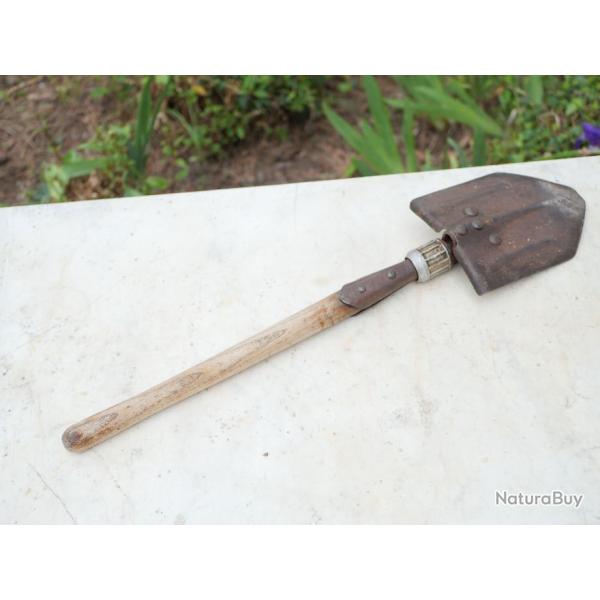 Pelle pliante franaise type US annes 50  bloque  ref sl22pelfr001