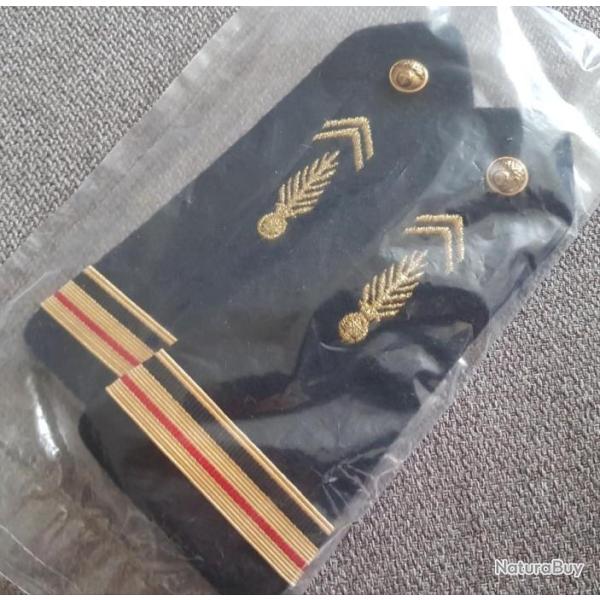 �paulettes vintage Gendarmerie.