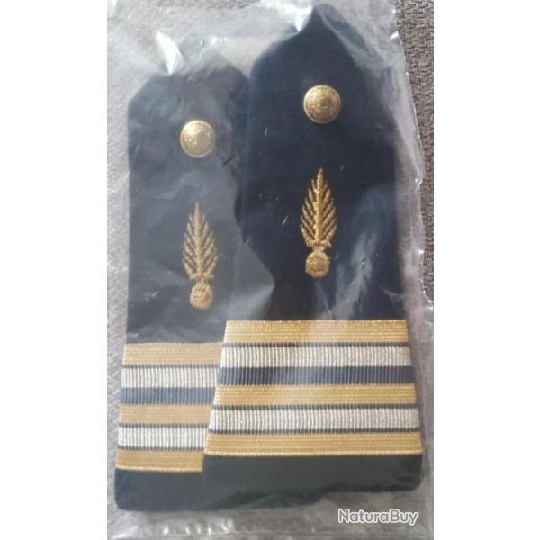 �paulettes vintage Gendarmerie. 8