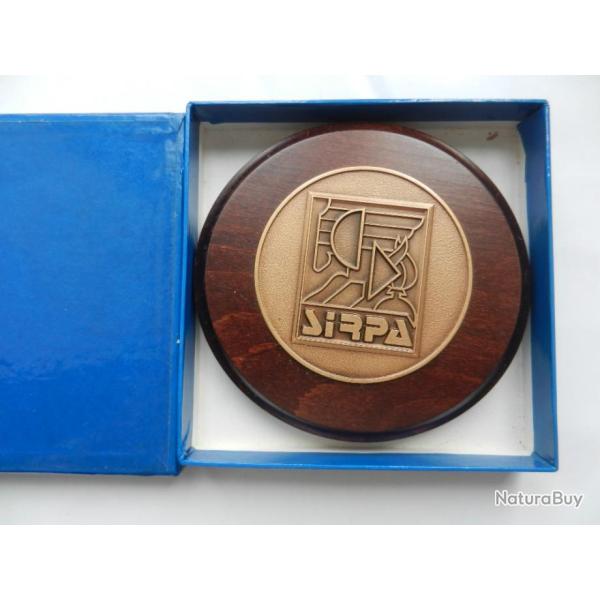 m�daille de table tape de bouche militaire SIRPA