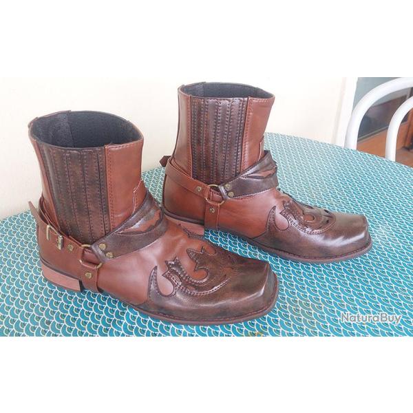 Bottines Western taille 44 simili cuir