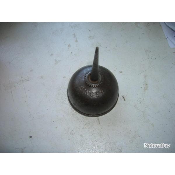 Burette d'huile Singer