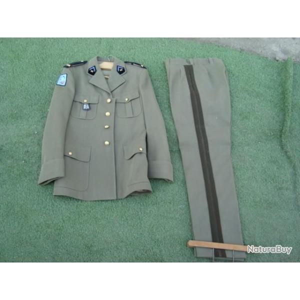 UNIFORME MILITAIRE