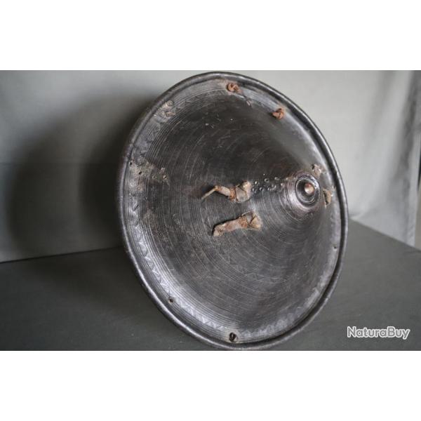 Bouclier en peau animale �paisse - Abyssinie, 19�me d�but 20�me si�cle (2)