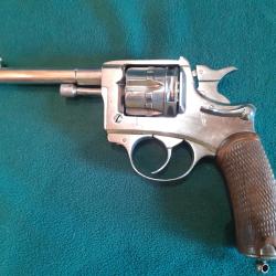 Magnifique et rare 8mm 1892 Civil Nickel&eacute; de St Etienne. Arme de collection vente libre + 18 ans.