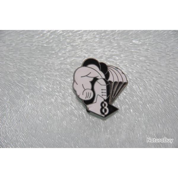 INSIGNE  DU 1 � REGIMENT CHASSEURS PARACHUTISTE  / 8 � COMPAGNIE ---------------POINCON A.B --------