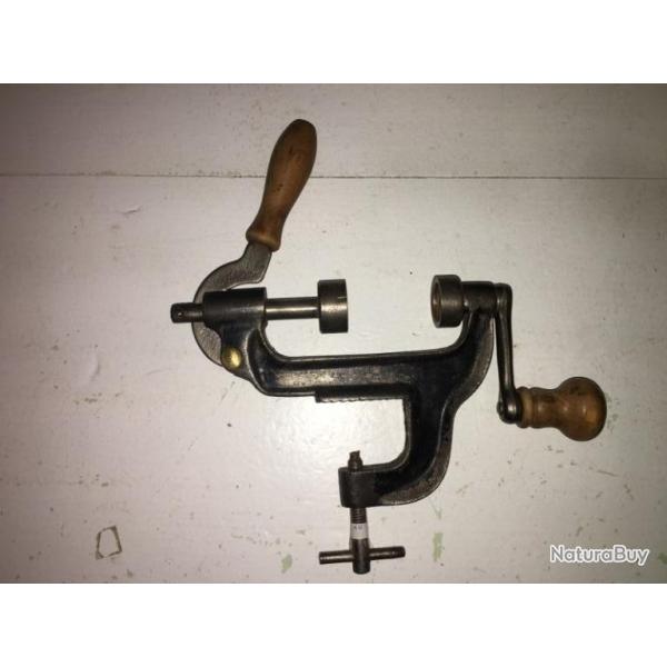 SERTISSEUR CALIBRE  16 N� 10