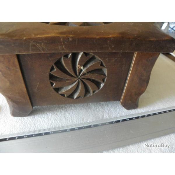 petite vintage bote en bois de Bretagne