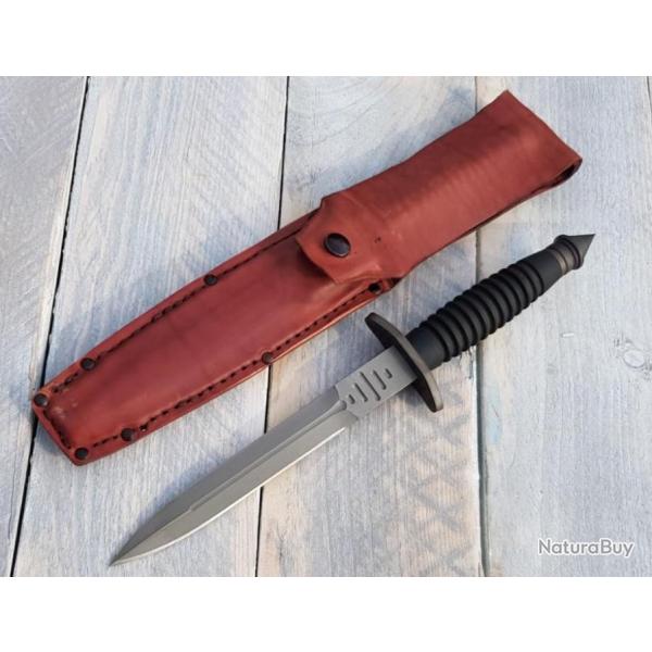 Dague V-45 - Strider Knives (TRES RARE)