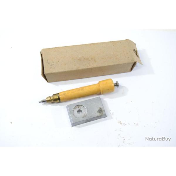 Ancien amorceur d�samorceur pour cartouches de chasse, calibre 16. Buis