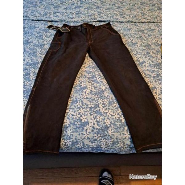 Pantalon Chasse �l�gance- �b�ne- taille 42