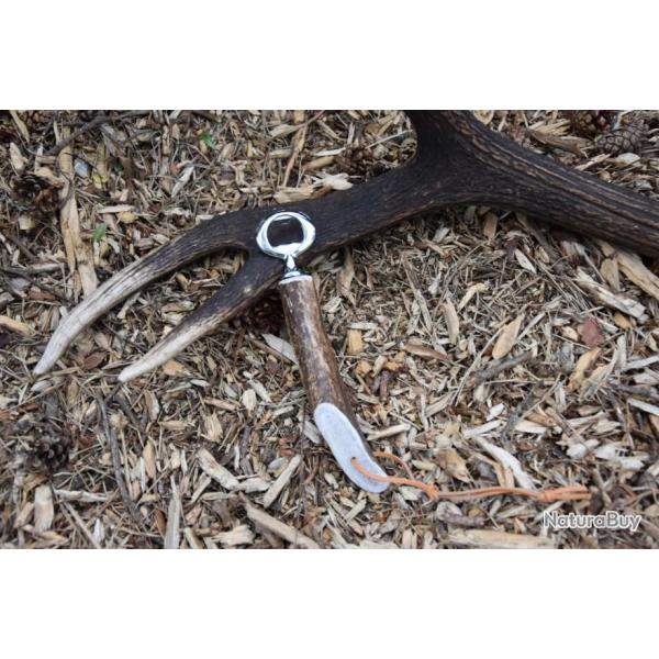 Decapsuleur en bois de cerf 2