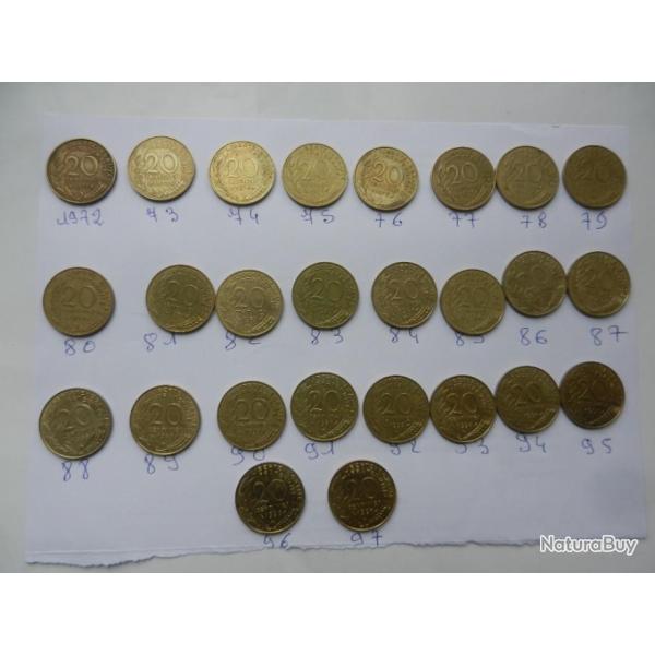 26 anciennes pi�ces de monnaie fran�aises de 20 centimes 1972 � 1997