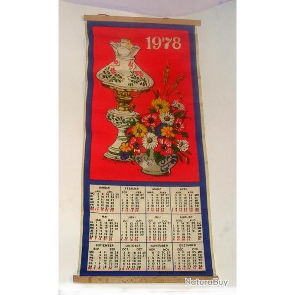 ANCIEN CALENDRIER EN TISSUS ANN�E 1978